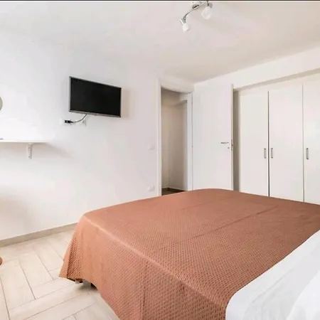 Apartman Casa Vacanze Micrico' *